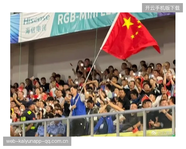与球迷心连心——球迷与球员的“情感共振”密码