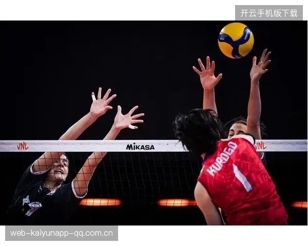 郑钦文：从“二比一”逆袭到布兹科娃——中国女排的“逆风飞翔”故事